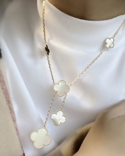 Customer photo review of CLOVER PINK MOP NECKLACE 6 MOTIF