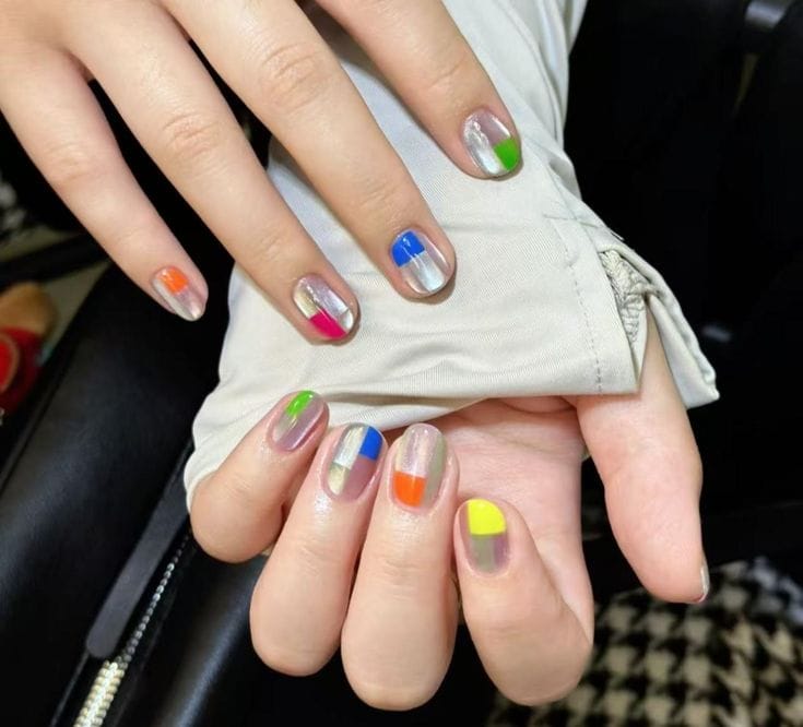 Customer photo review of Siva Nail, Color Pop Chrome Patchwork – Retro Block Design  Handmade Press on Nails