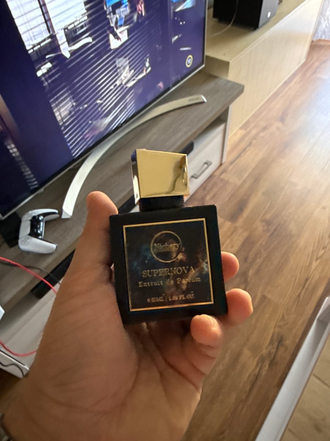 Customer photo review of Nichery Supernova Extrait de Parfum - Unisex 50ml