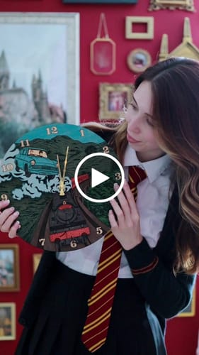 Customer video review of HOGWARTS™ EXPRESS CLOCK