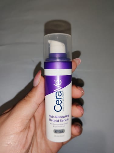 Customer photo review of Skin Renewing Retinol Serum