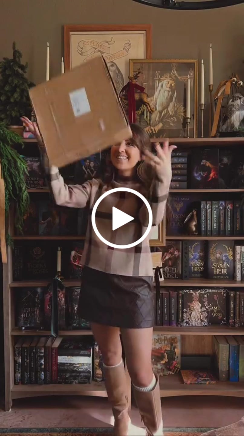 Customer video review of WEASLEY FAMILY™ ROUND CLOCK