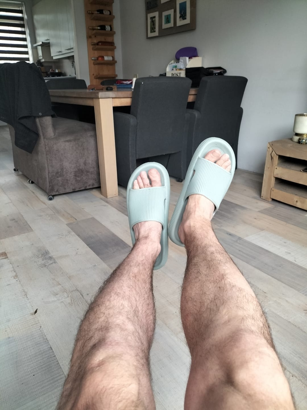 Customer photo review of HappyFlops Nordic Collection