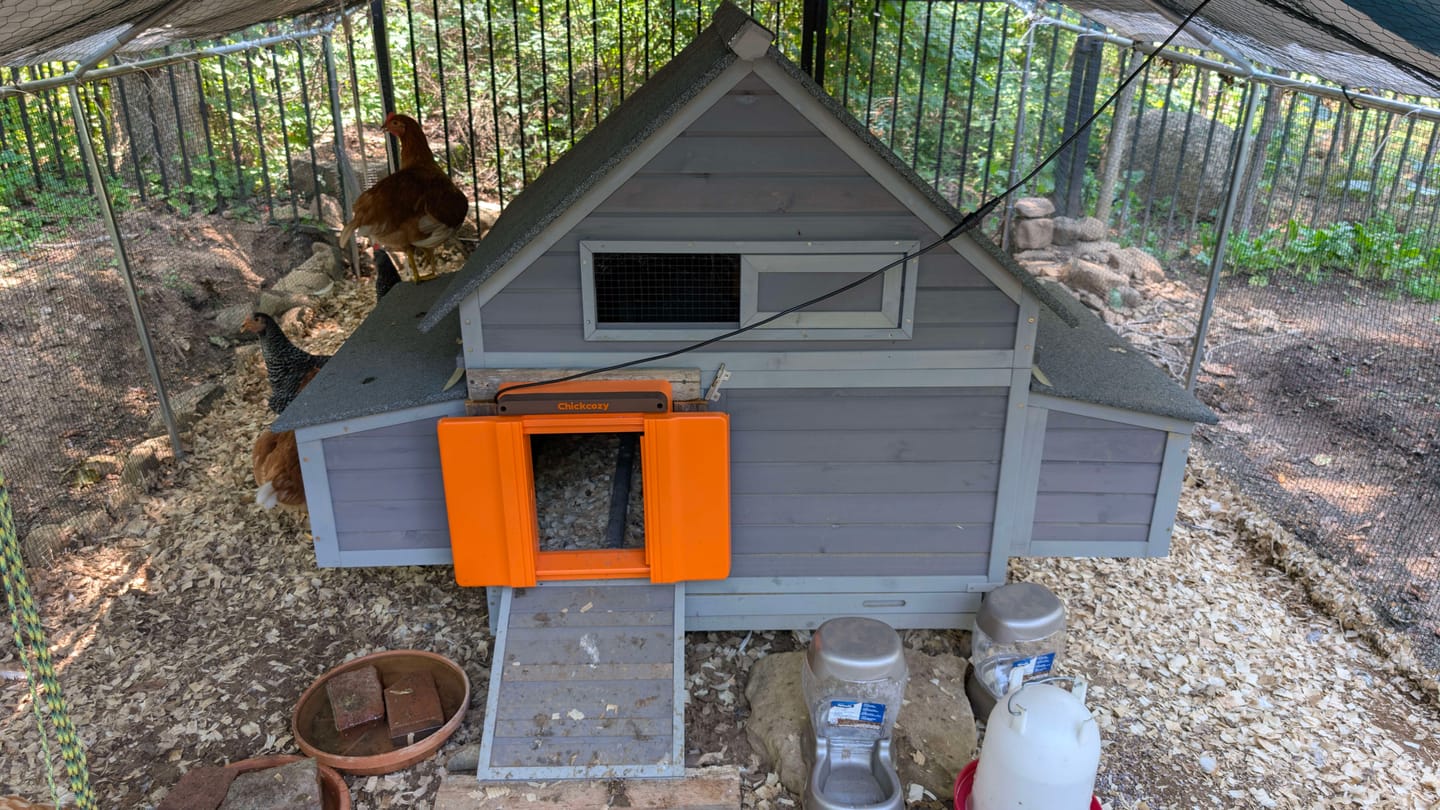 Customer photo review of Solar Automatic Chicken Coop Door
