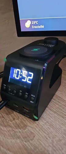 Customer photo review of NovaPod Multi-Functional MagSafe Charger