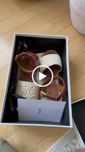 Customer photo review of LYMPIA SANDAL IN WHITE TRIOMPHE MACCRAMÉ COTTON AND TAN CALFSKIN