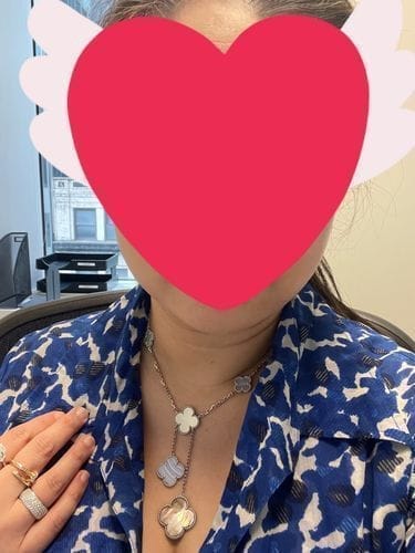 Customer photo review of CLOVER MOP CHALCEDONY NECKLACE SILVER 6 MOTIF