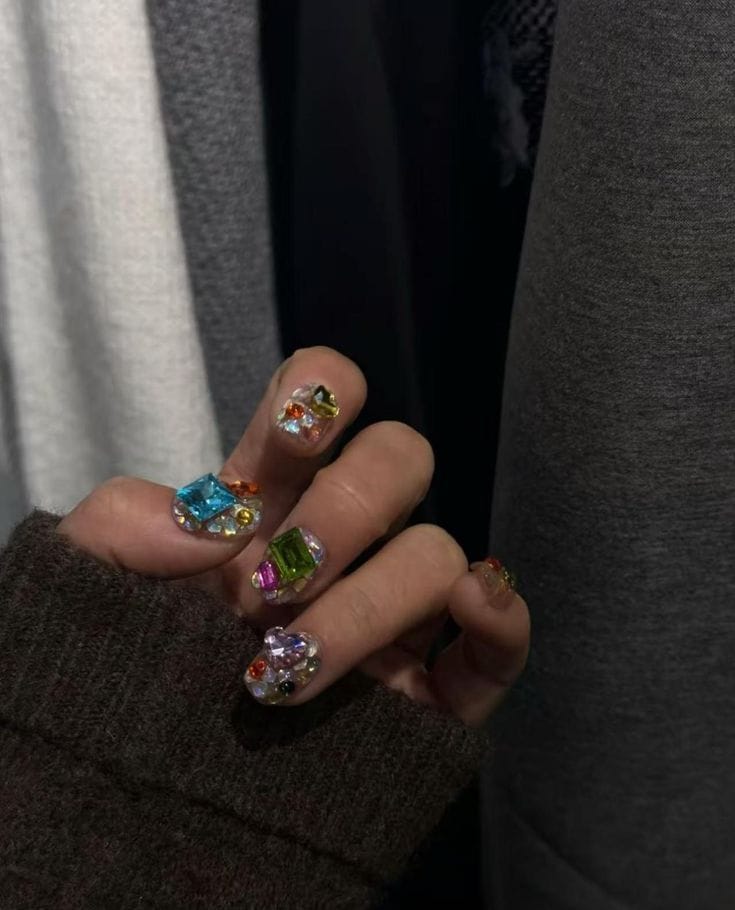 Customer photo review of Siva Nail,Jewel-Tone Junk Nail Set – Oversized Rhinestone Charms Handmade Press on Nails