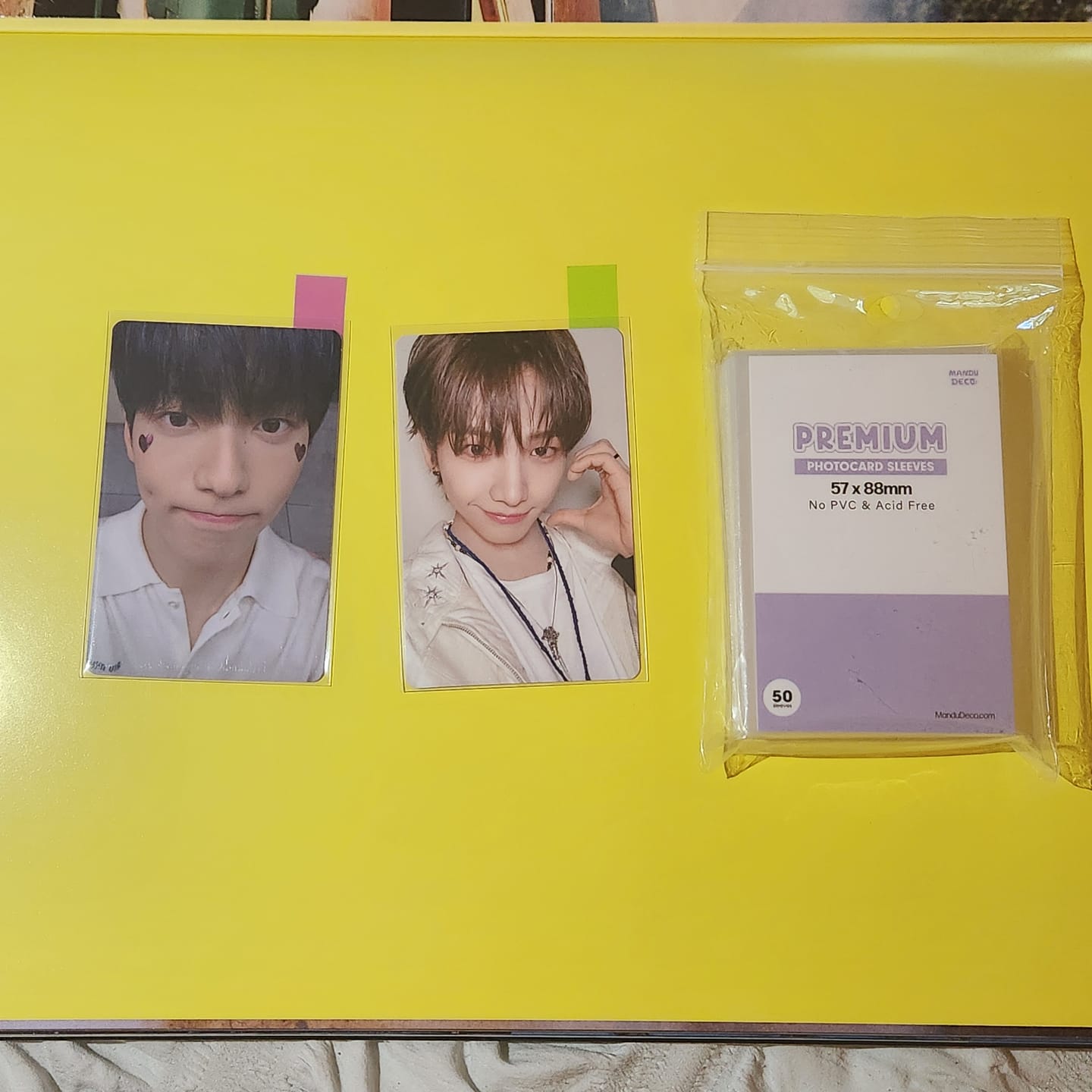 Customer photo review of PREMIUM PHOTOCARD SLEEVES - PURPLE VERSION (57x88MM)