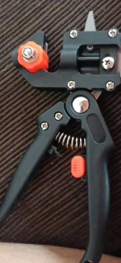 Customer photo review of GardenMate™ - Professional Grafting Tool