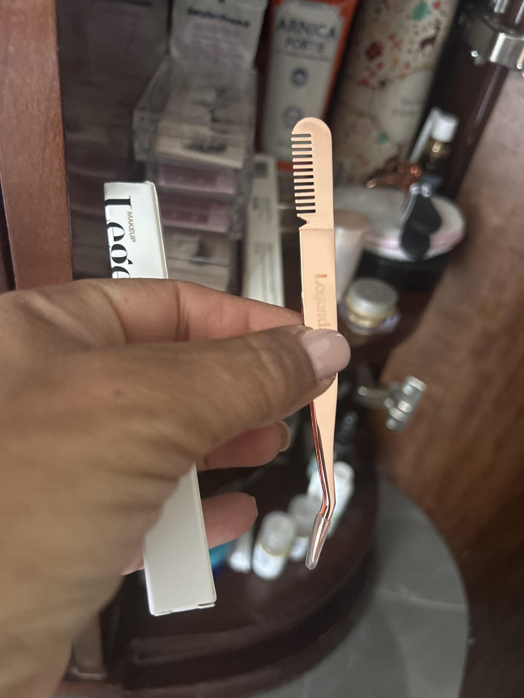 Customer photo review of Lash tweezers