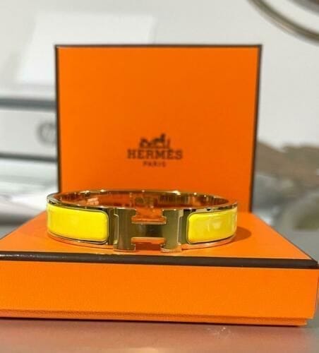 Customer photo review of H YELLOW BRACELET