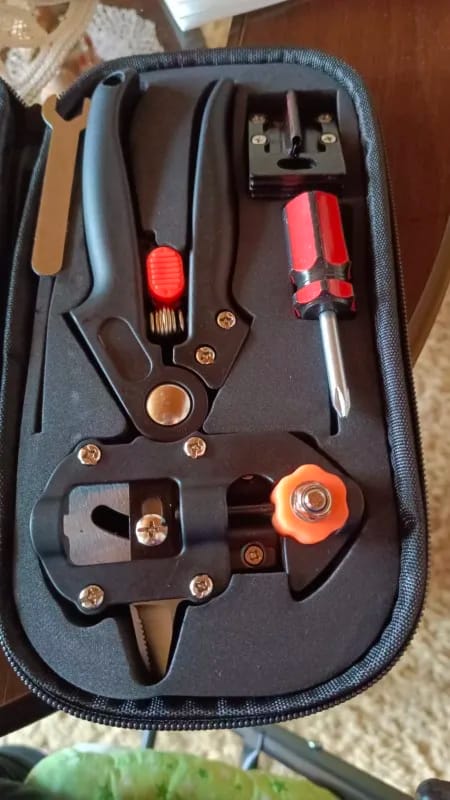Customer photo review of GardenMate™ - Professional Grafting Tool