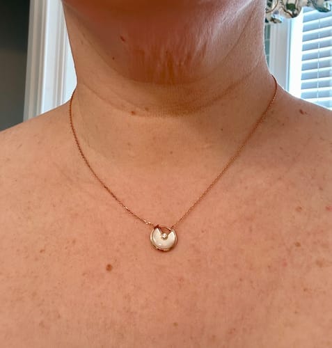 Customer photo review of AMULETTE PINK GOLD MOP NECKLACE