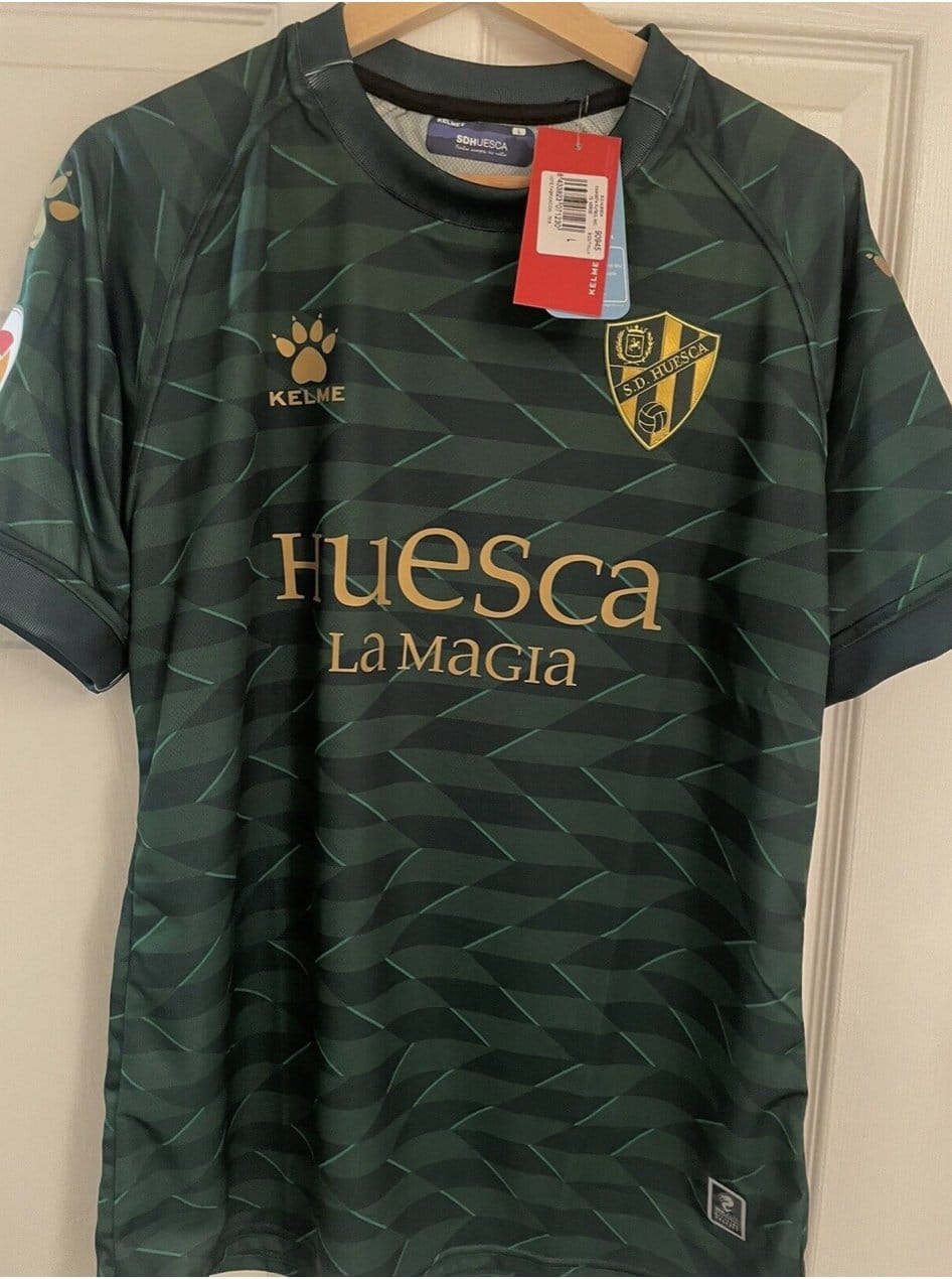 Customer photo review of Men’s Mystery Football Shirt Box