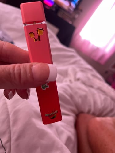 Customer photo review of THCa Watermelon Z Disposable Vape