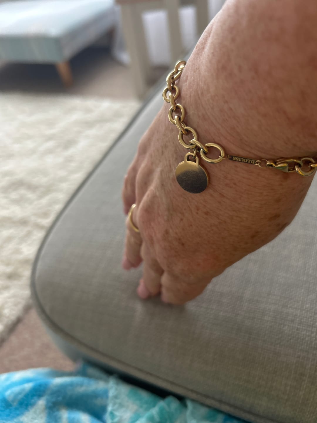 Customer photo review of Engravable Classic Chunky Disc Bracelet