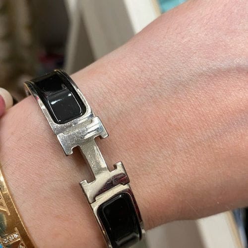 Customer photo review of H BLACK BRACELET