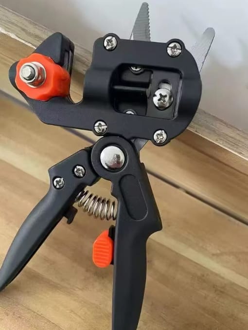 Customer photo review of GardenMate™ - Professional Grafting Tool