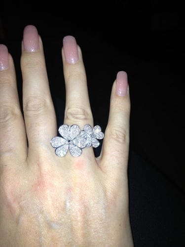 Customer photo review of FRIVOLE DIAMOND BETWEEN RING