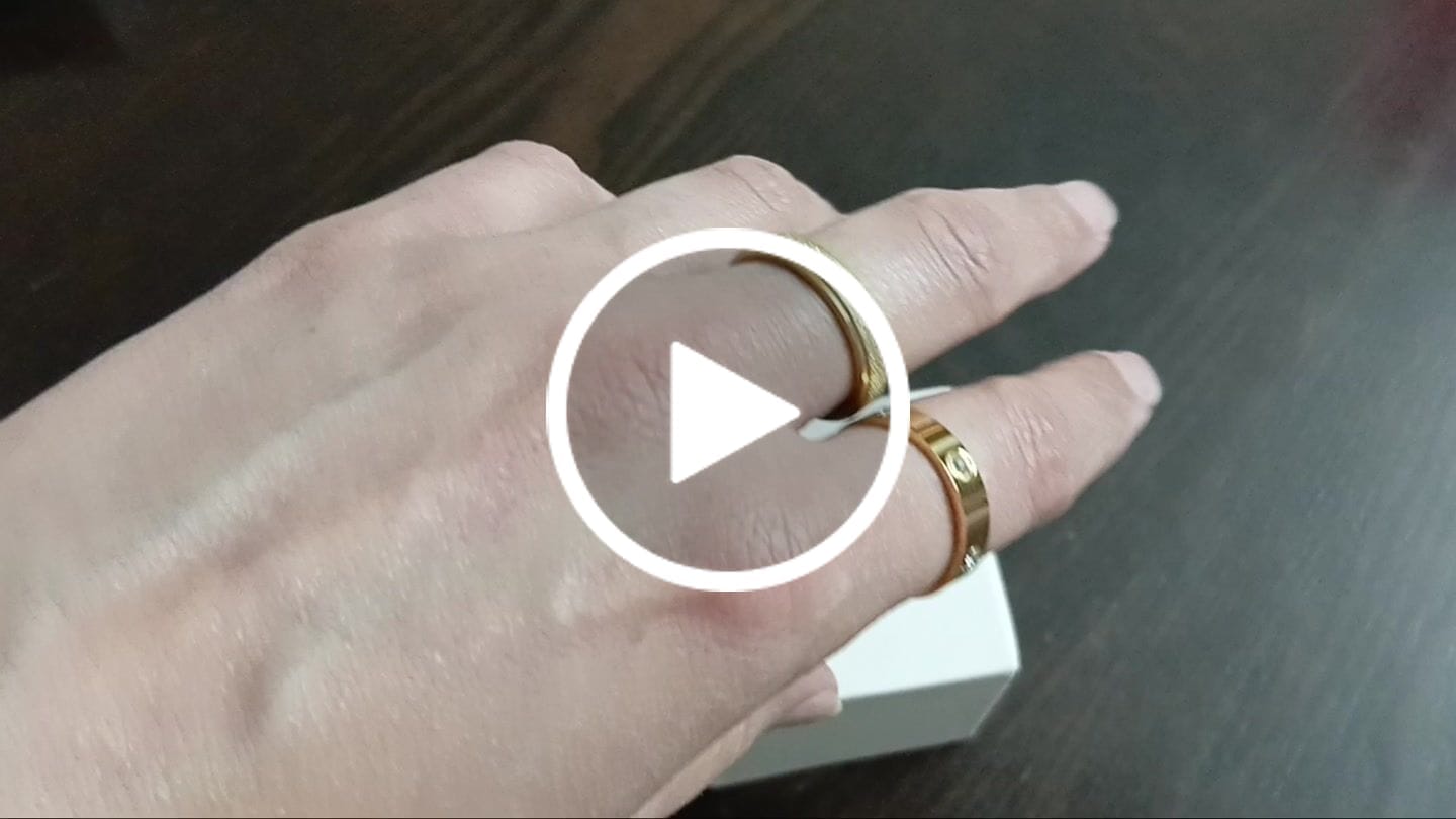 Customer video review of Gold Plated Simple Rings