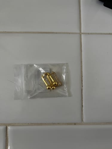Customer photo review of HARDWEAR DROP DIAMONDS EARRINGS
