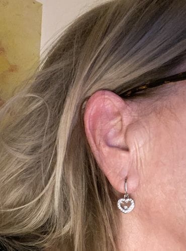 Customer photo review of HAPPY HEART SILVER EARRINGS DIAMOND