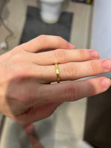 Customer photo review of BEE LOVE SMALL RING