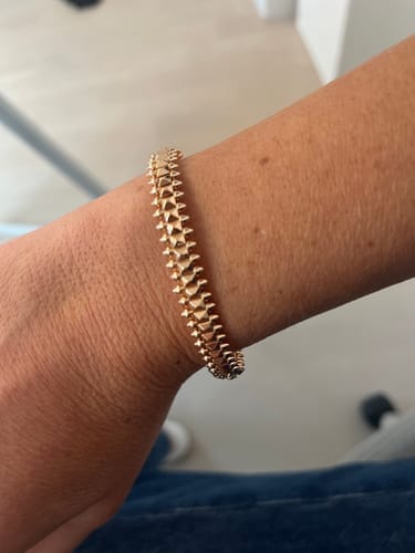 Customer photo review of CLASH PINK GOLD BRACELET