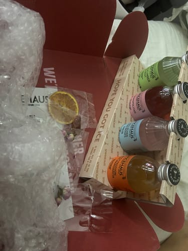 Customer photo review of זוג כוסות קוקטייל