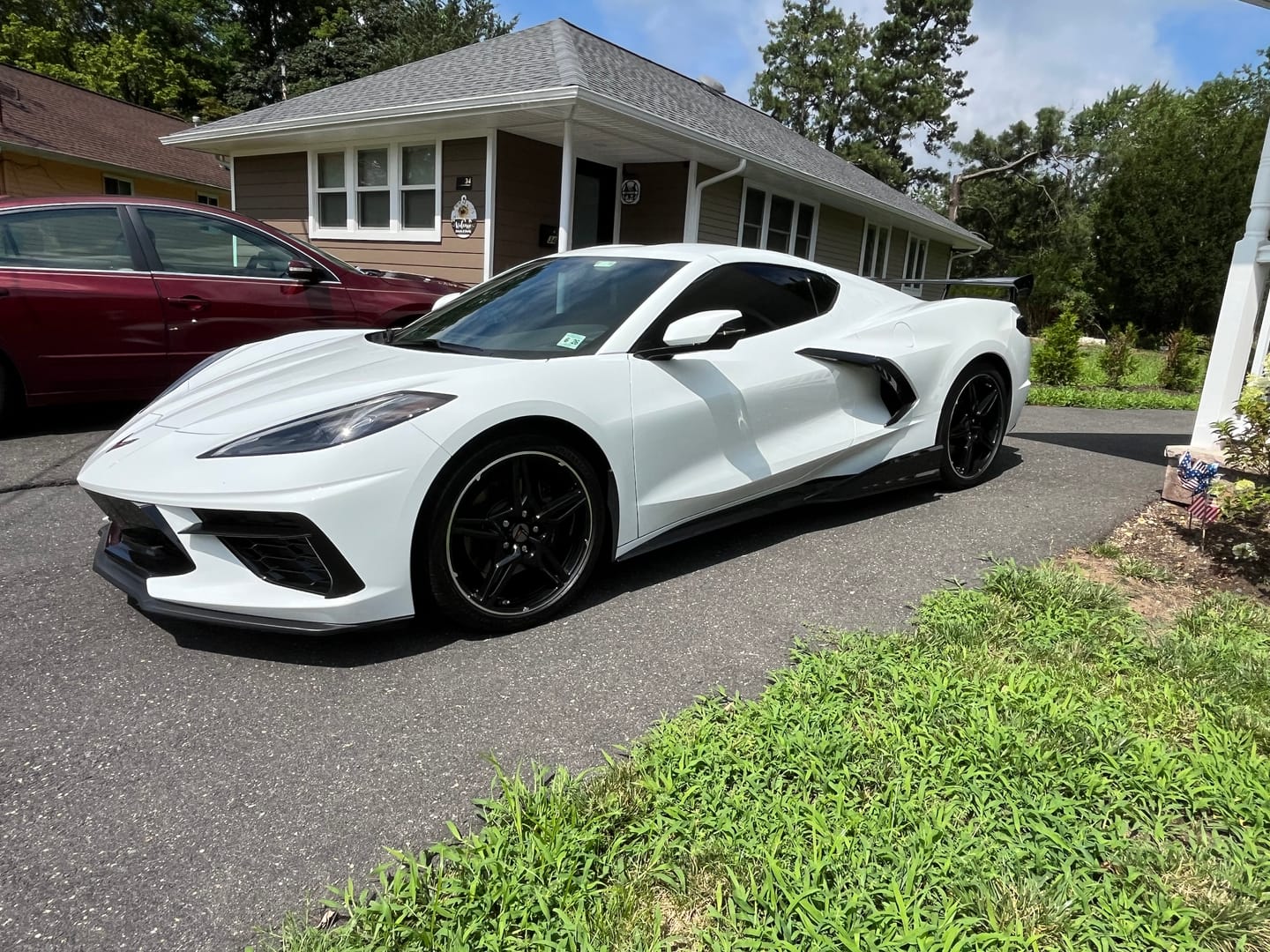 Customer photo review of Chevrolet Corvette C8 3VM Side Skirts