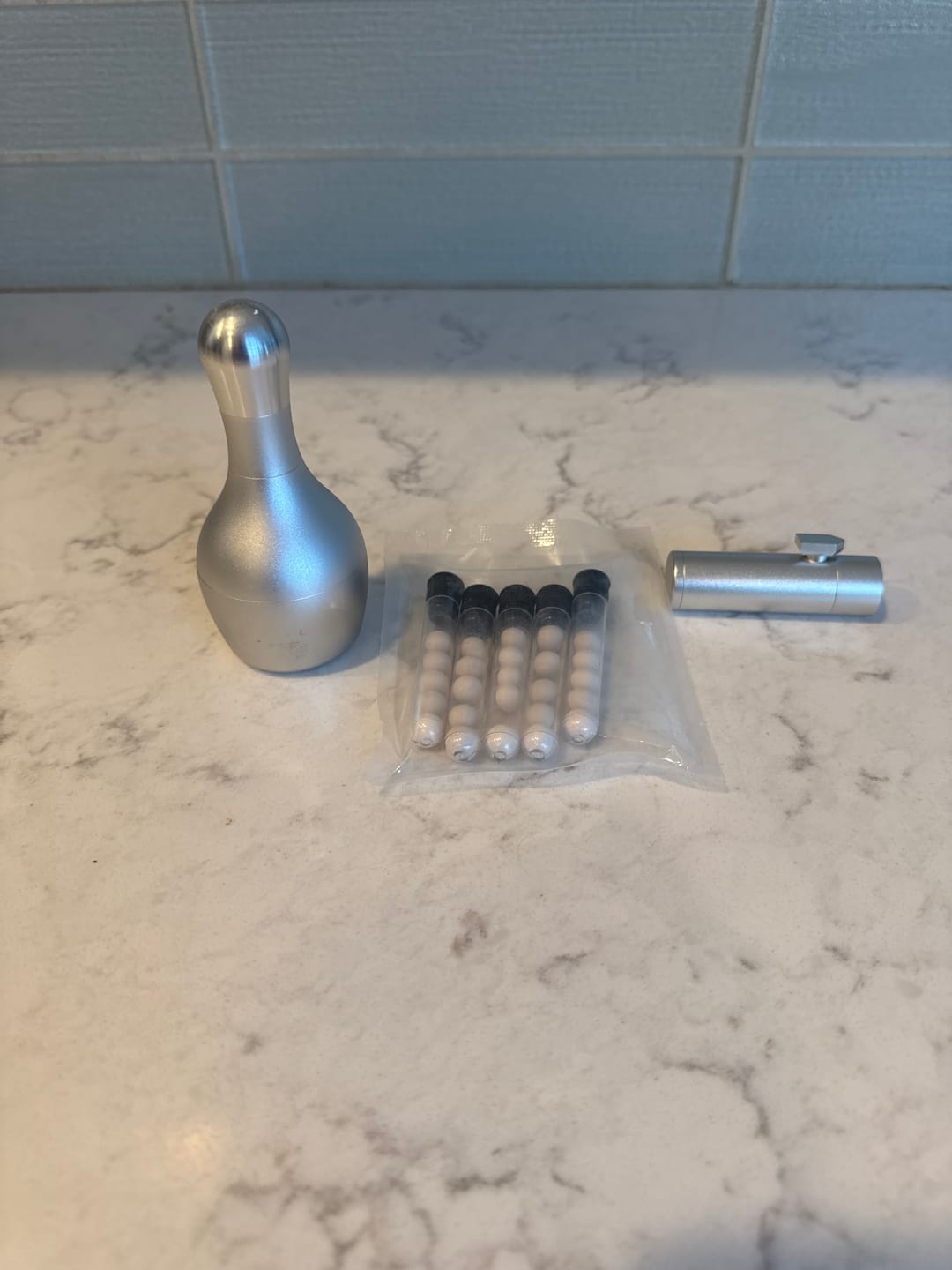 Customer photo review of EVO Combo Kit - Dispenser & Crusher + 50 Silica replacement parts (Free Shipping)