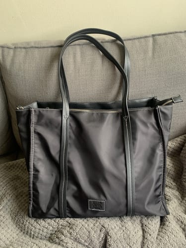 Reseña con foto de un cliente sobre Cartera De Hombro Notebook Nylon Office