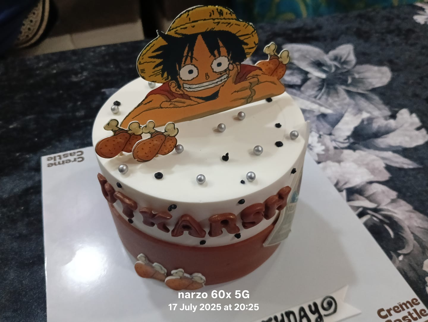 Customer photo review of One Piece Theme Cake