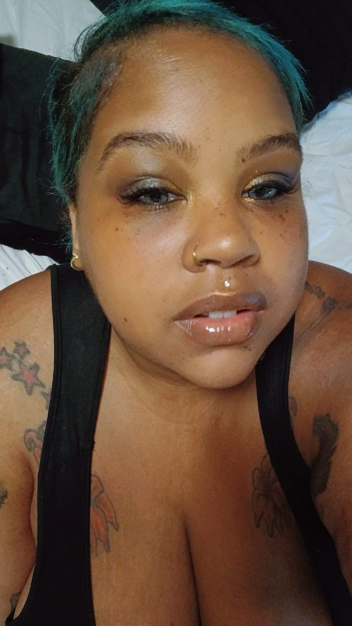 Customer photo review of Premium Candy Gray Prescription Colored Contact Lenses