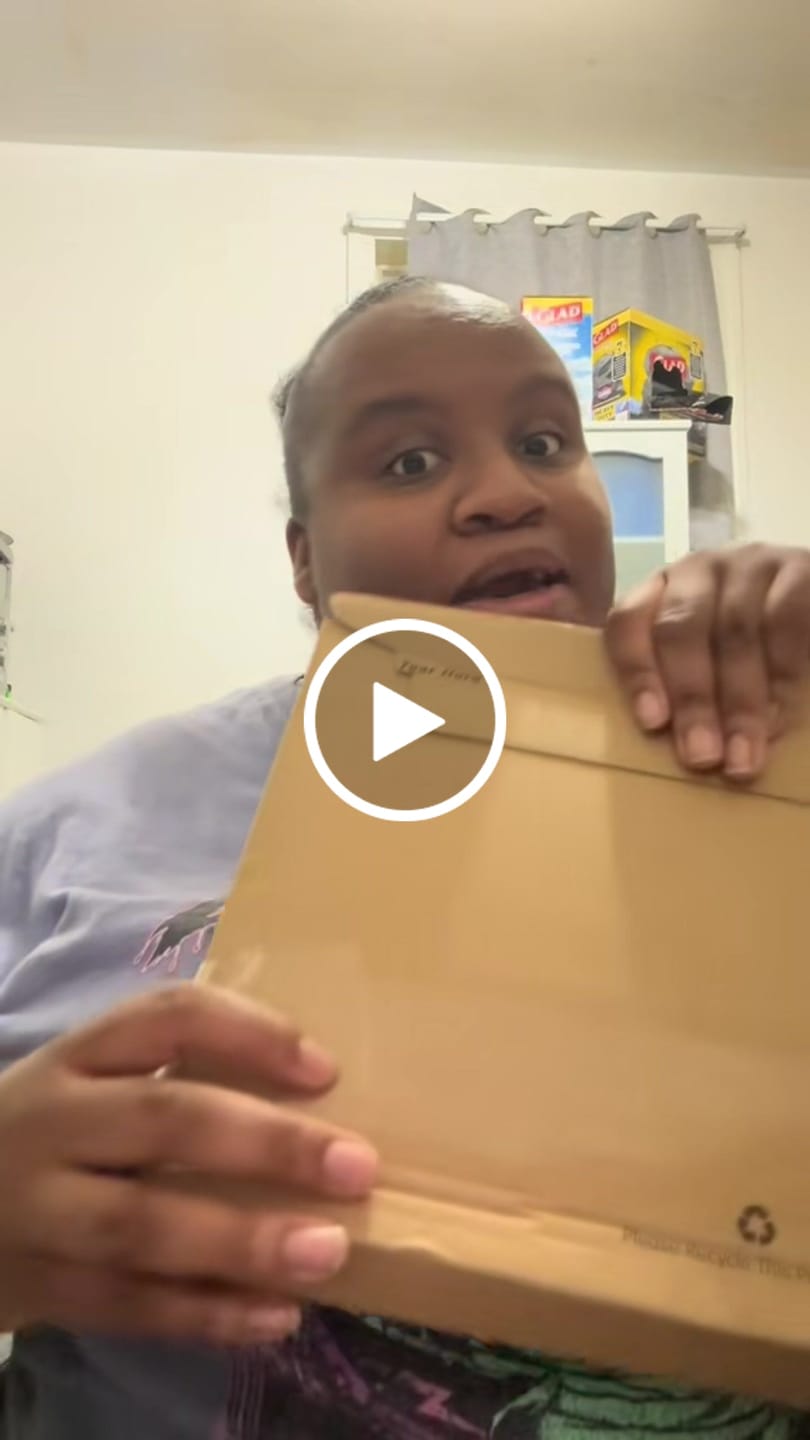 Customer video review of Royals Undercover Special Edition (Hardcover)