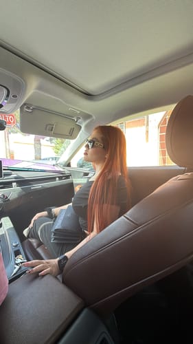 Customer photo review of Dos Perfumes para Cabello 150 ml + Nuevo Aroma GRATIS 🎁