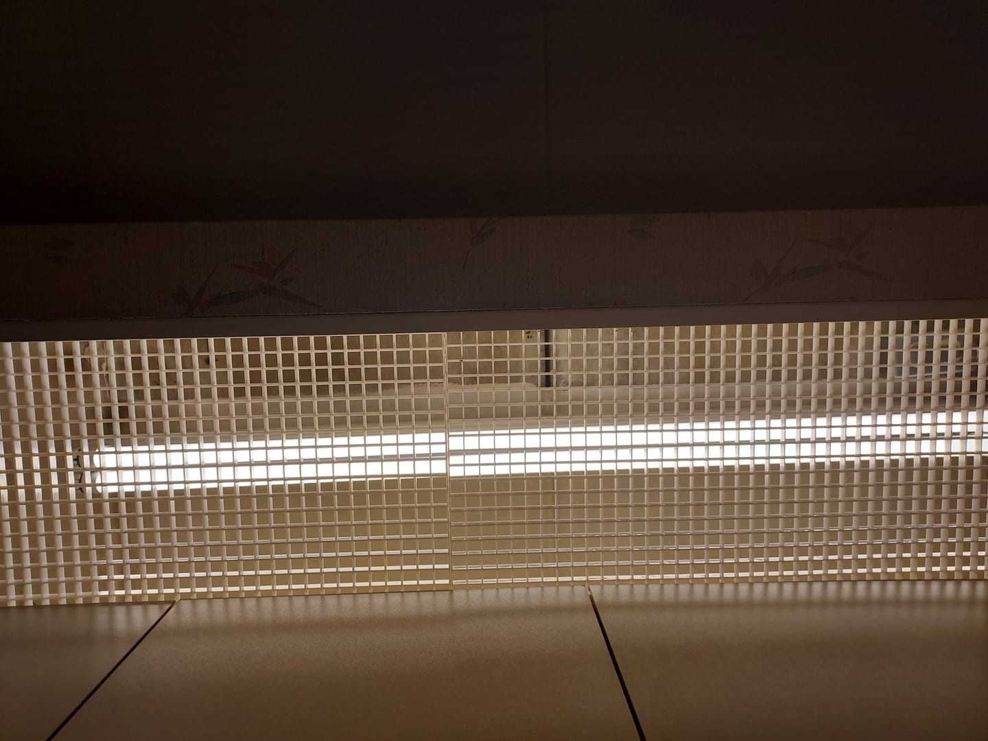 Customer photo review of Hybrid T8 4ft LED Tube/Bulb - 22w/20w/18w/15w/12w/10w Wattage Adjustable, 130lm/w, 3000k/3500k/4000k/5000k/ 6000k/6500k CCT Changeable, Clear, Base G13, Single End/Double End Power - Ballast Compatible or Bypass