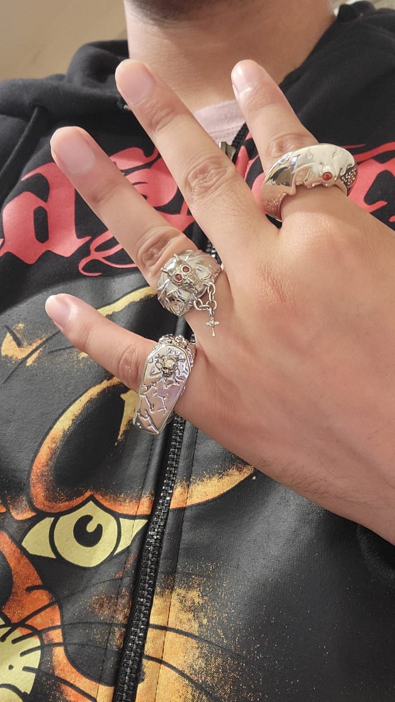 Customer photo review of DAISY THE DAYSTALKER RING