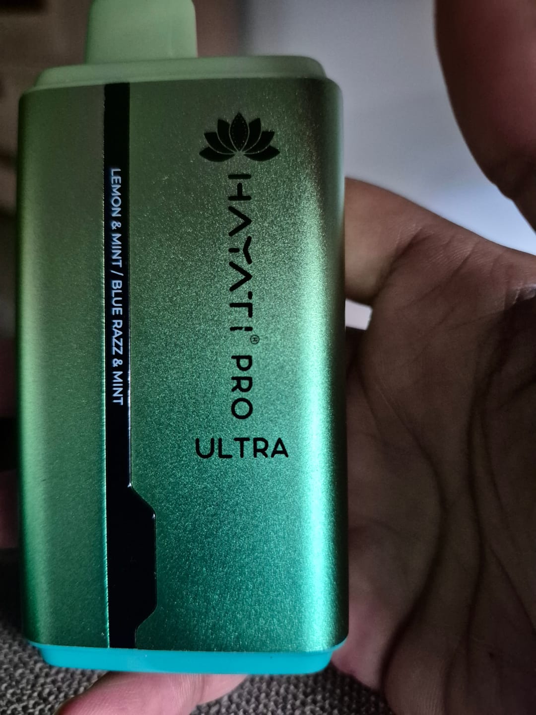Customer photo review of Hayati Pro Ultra 15000 Puffs Disposable Vape