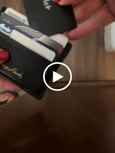 Customer video review of SPOTMINDERS. Tracking card