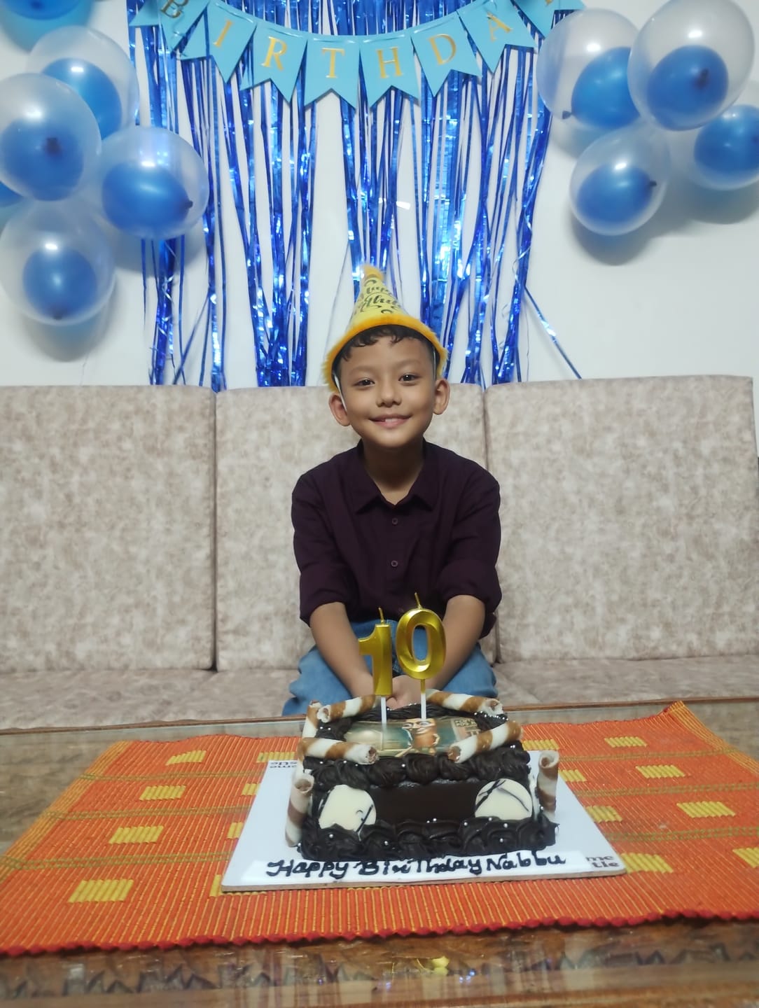 Customer photo review of Classical Dairy Milk Cake