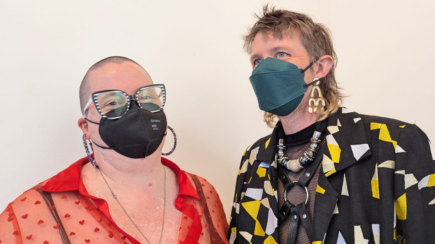 Customer photo review of Kind KN95 Respirator Face Mask: The Rich Collection