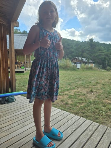 Customer photo review of HappyFlops Nordic Collection