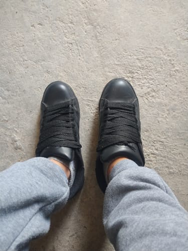 Miguel G. review of Tenis Campus Negro Total Suela Ambar image 2 out of 2