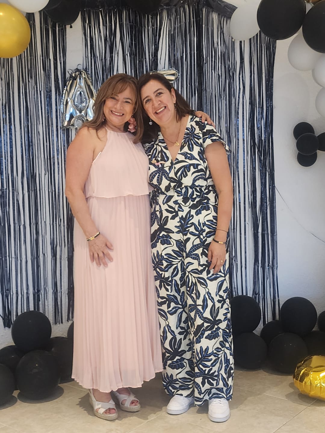 Customer photo review of Vestido midi pink
