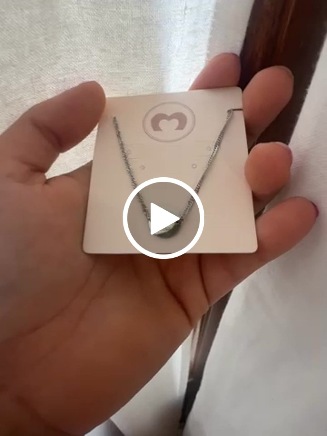 Customer video review of Pulsera Sensación - Personalizado