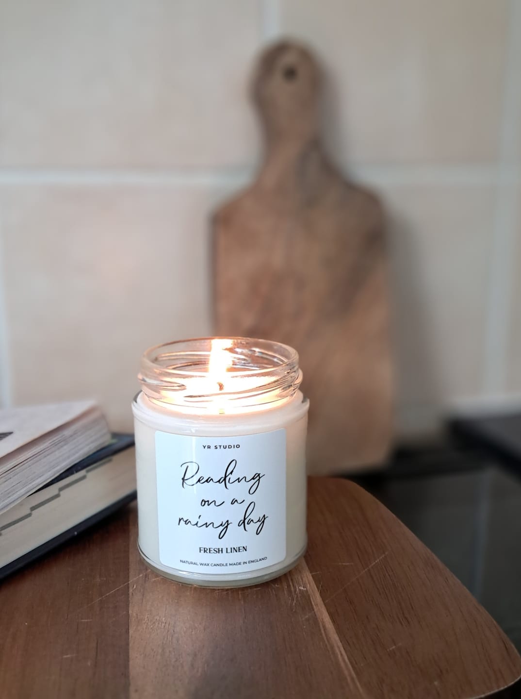 Customer photo review of “Reading On A Rainy Day” Book Candle
