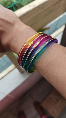 Customer photo review of A Colorful Set for Every Occasion!" - 916 22k Hallmark (Multicolour)