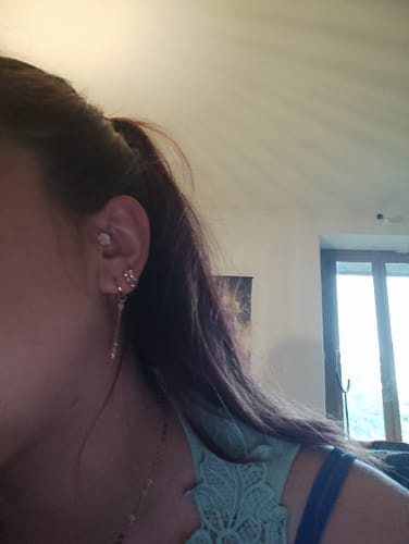 Customer photo review of Piercing Aénor